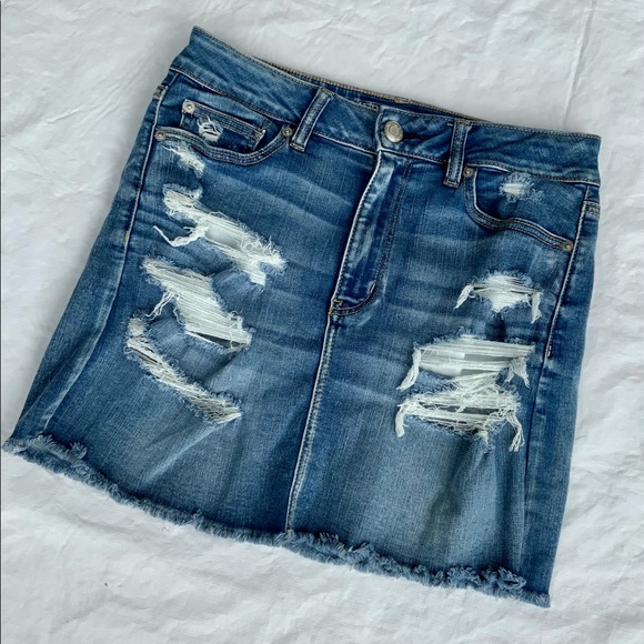American Eagle Outfitters Dresses & Skirts - American Eagle mini skirt jean Next level stretch Hi-rise mini size 10